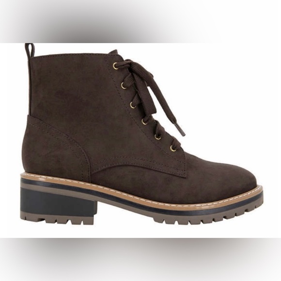 Kensie Ladies lace front , side zipper boots - Picture 2 of 5